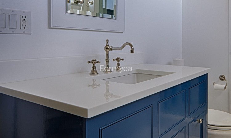White Quartz_2.jpg