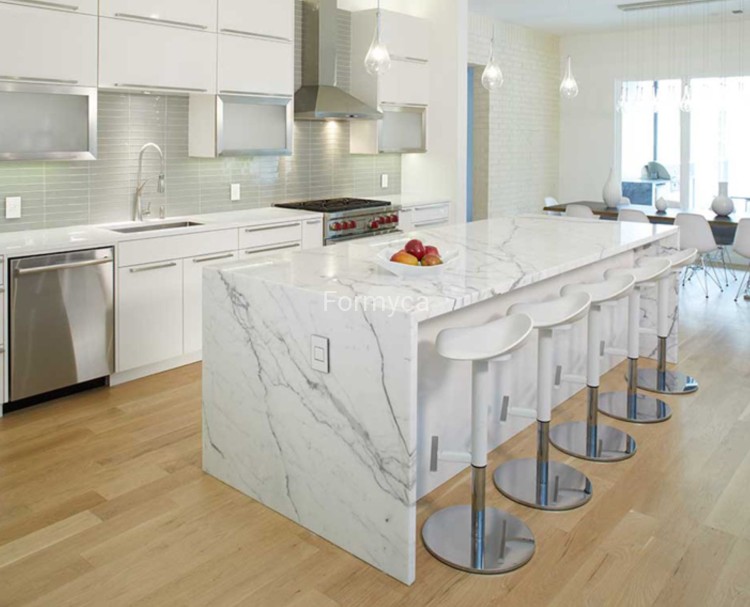 Carrara_Quartz.JPG