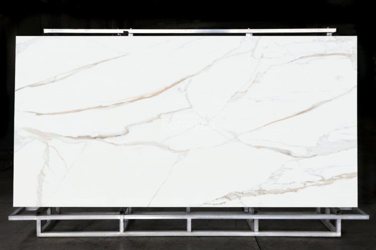 Calacatta Oro 2b.jpg