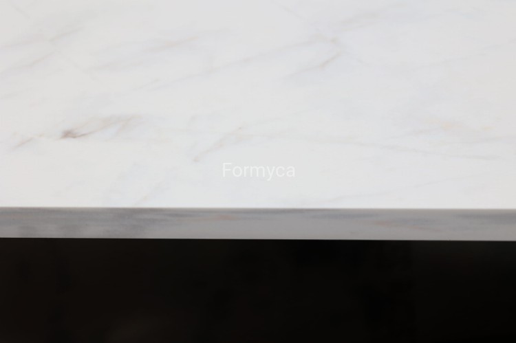 Carrara Gold 3b.jpg